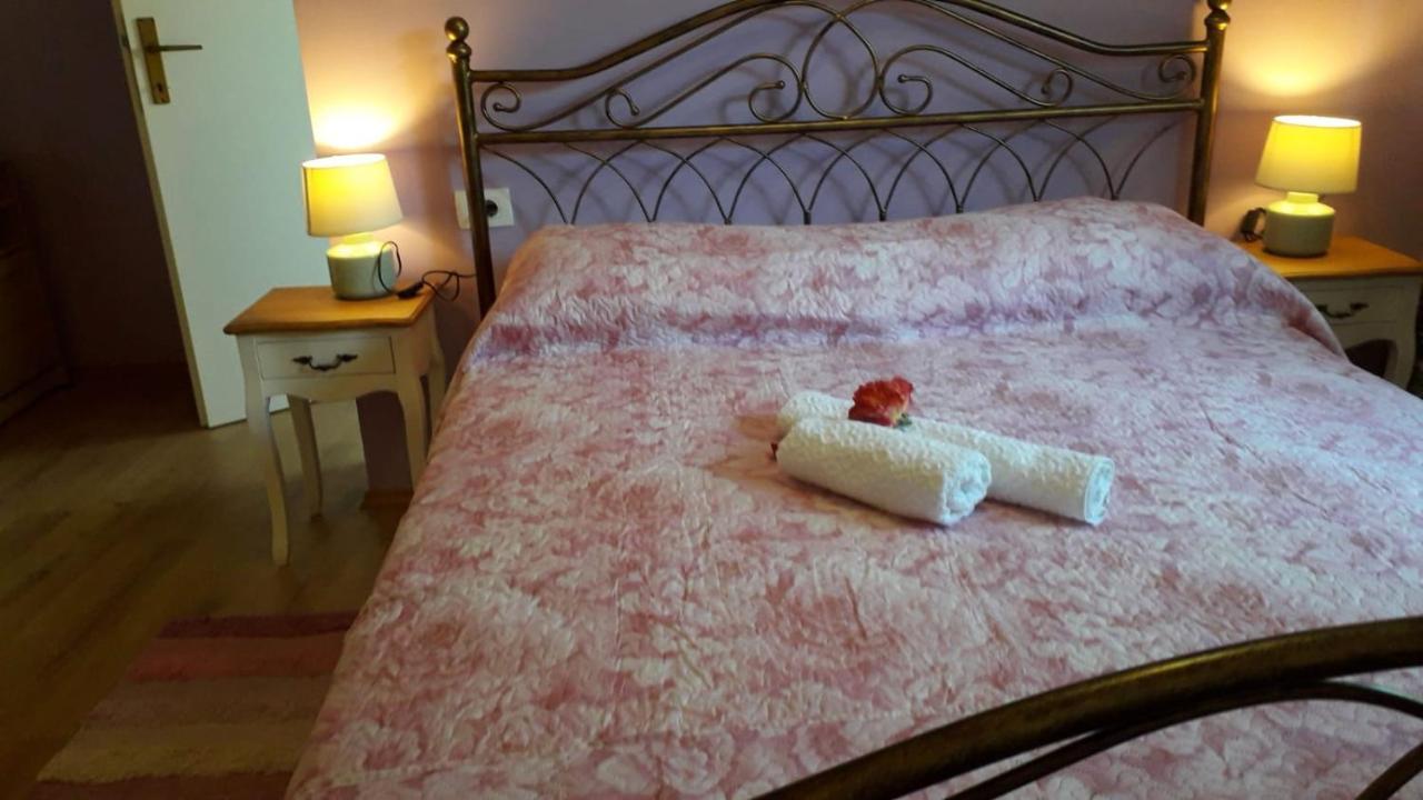 Lavanda Bed & Breakfast Umag Luaran gambar